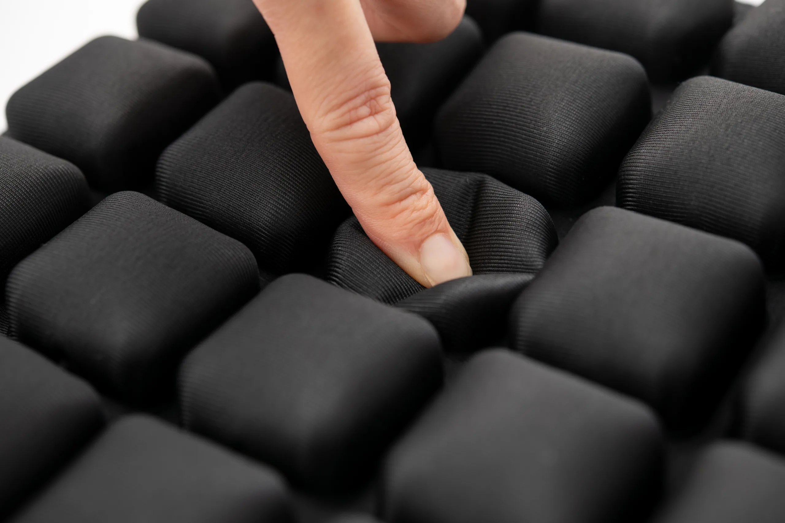 JFTjapan – 近未来の技術を駆使し、人々の生活を楽しく、豊かに